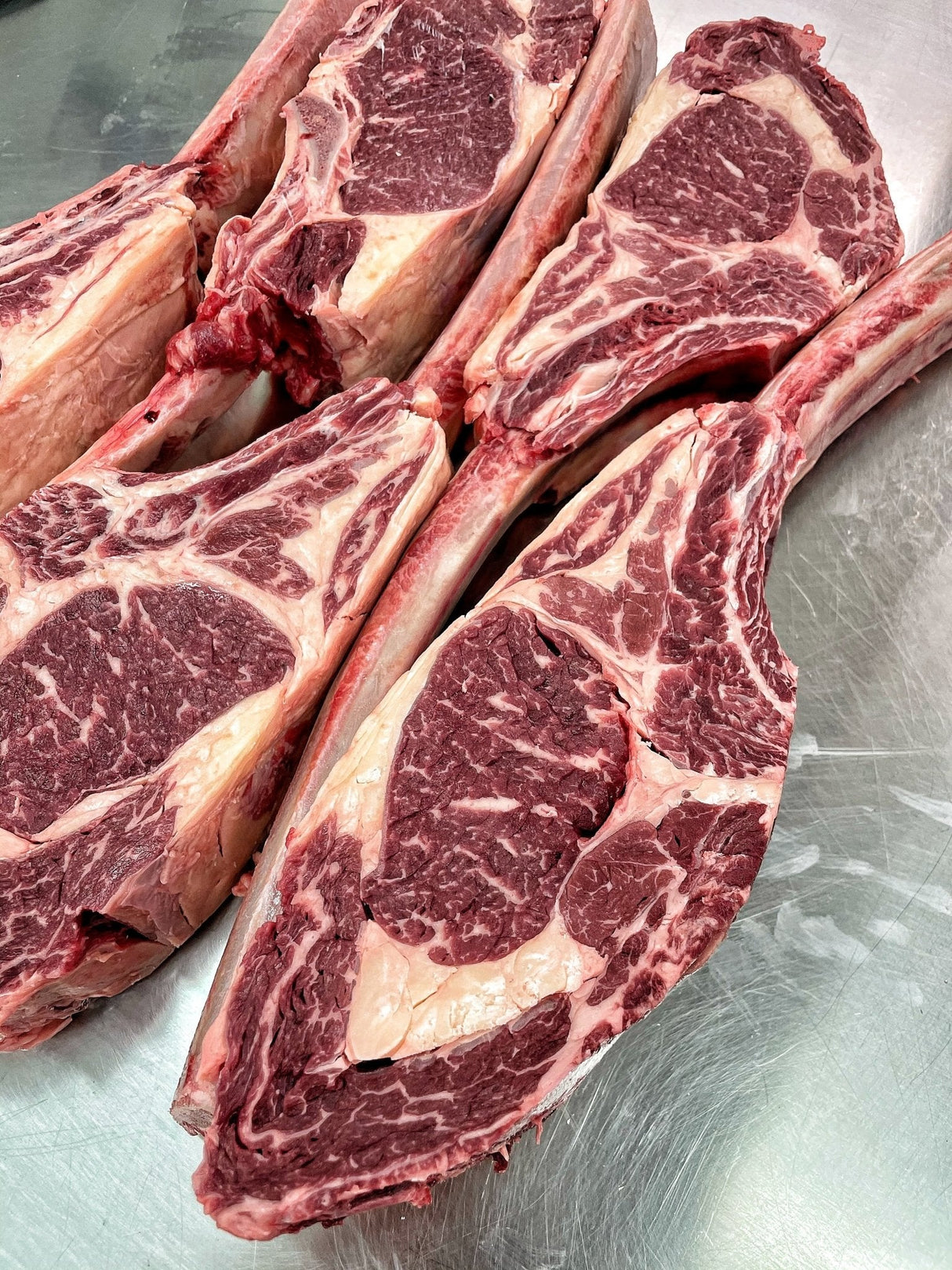 Tomahawk Angus Irlanda